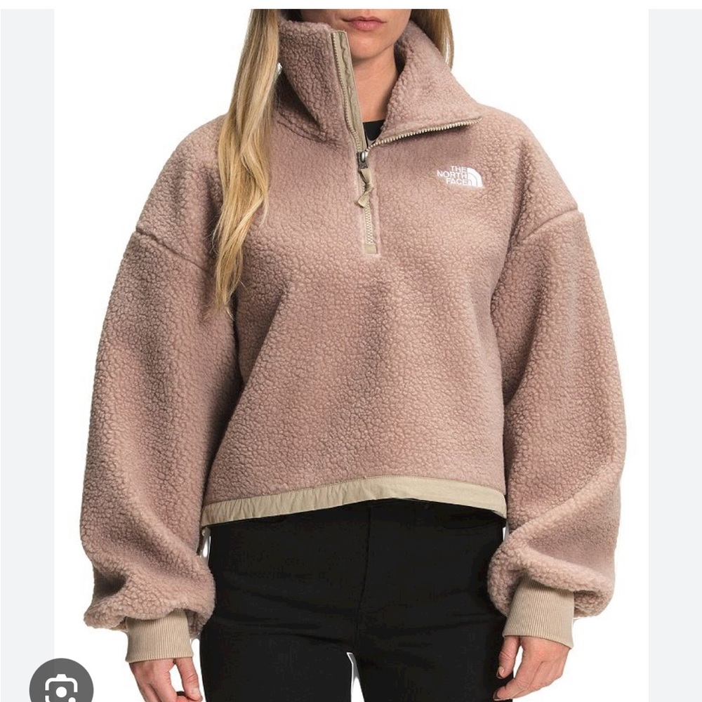 The North Face Women's Platte Sherpa 1/4 Zip Cropped Fleece